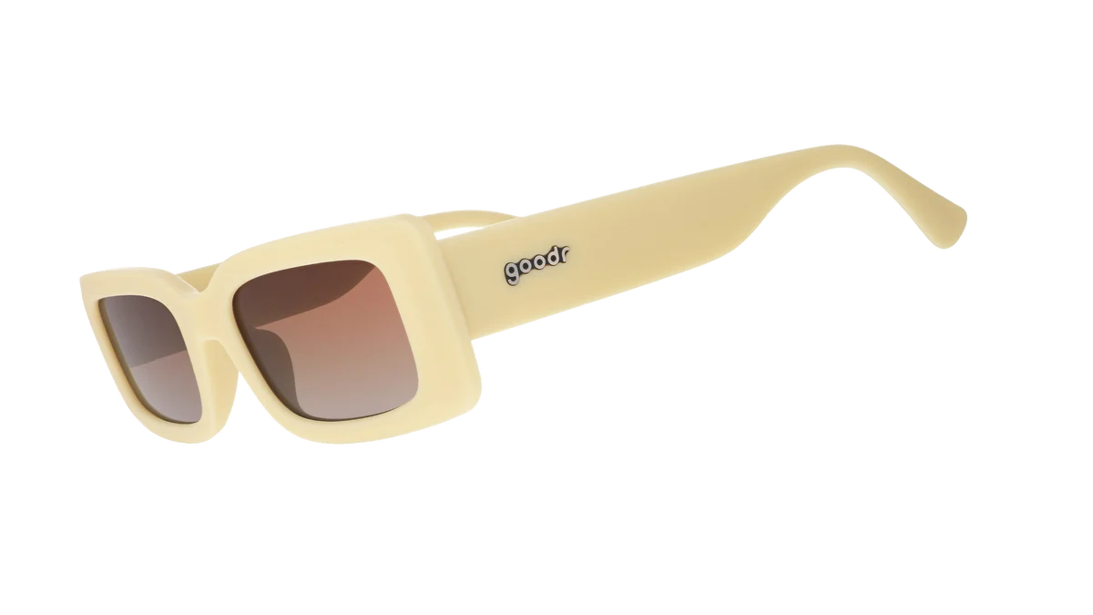 Oversized round sunglasses with sunset mirrored lenses.